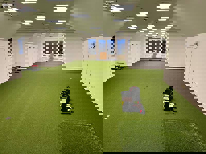 Ny lokal för inomhusträning i klubbhuset